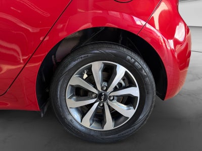 2023 Kia RIO LX TA