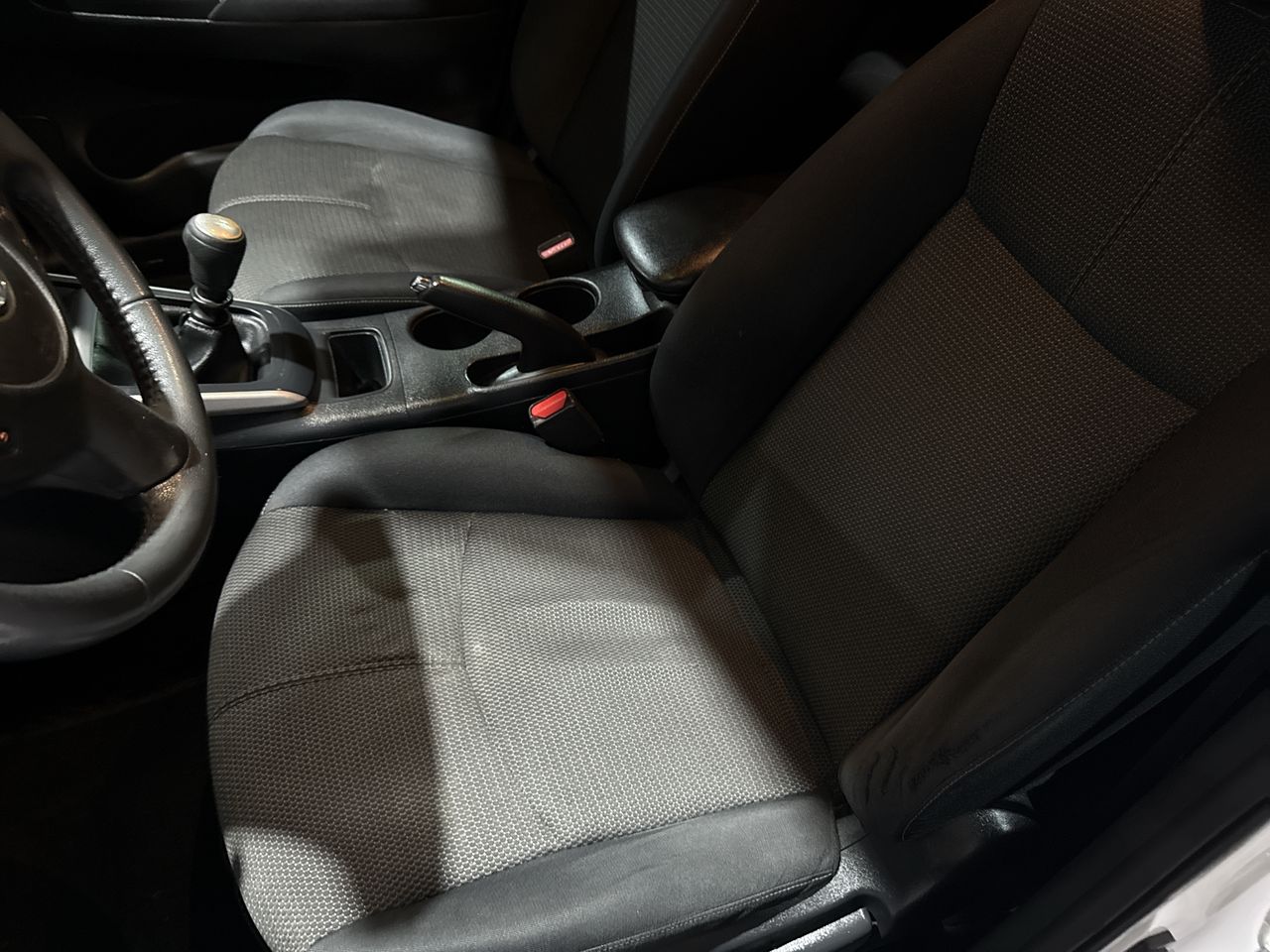 2017 Nissan SENTRA ADVANCE MT