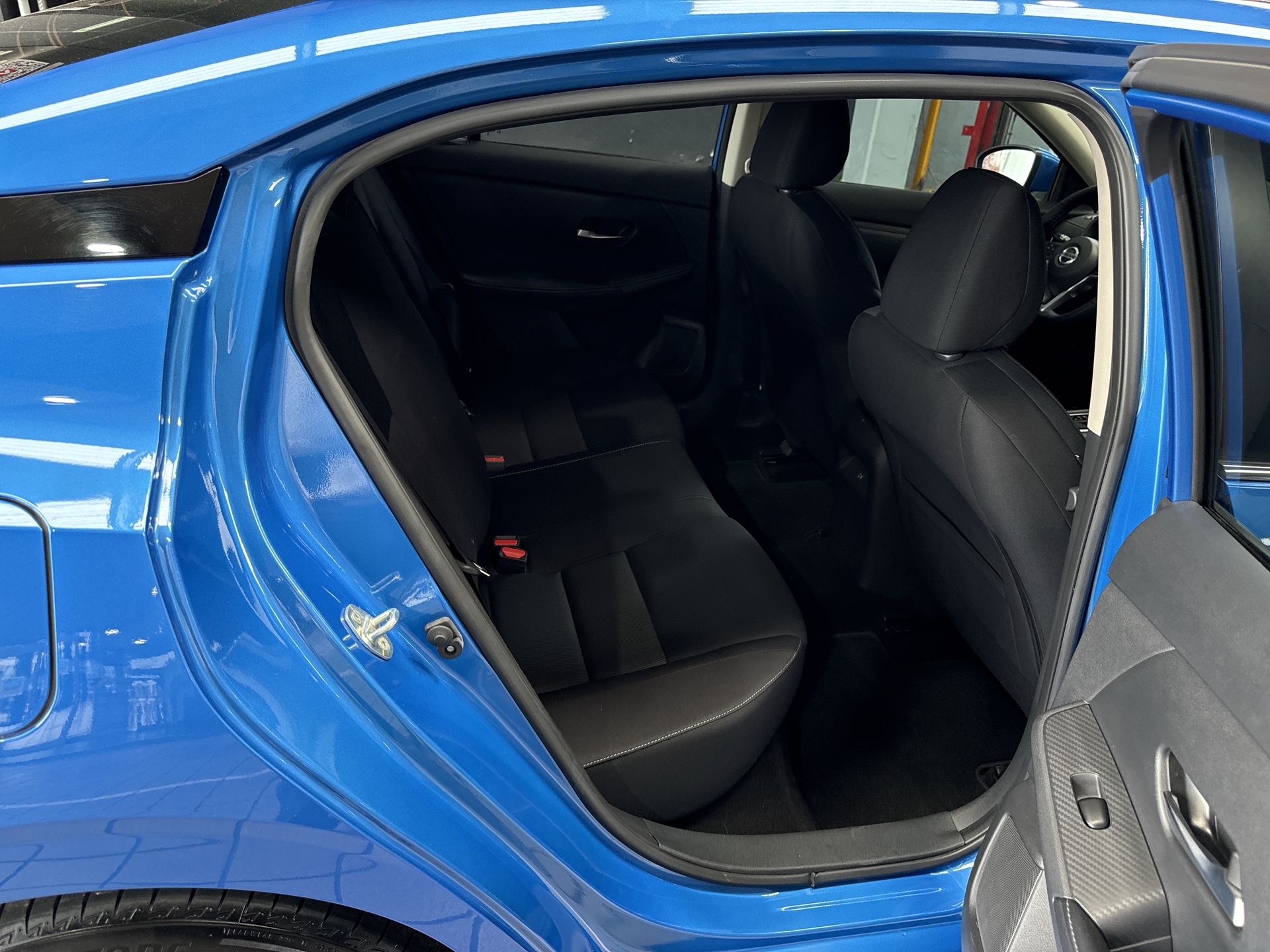 2023 Nissan SENTRA ADVANCE CVT 23