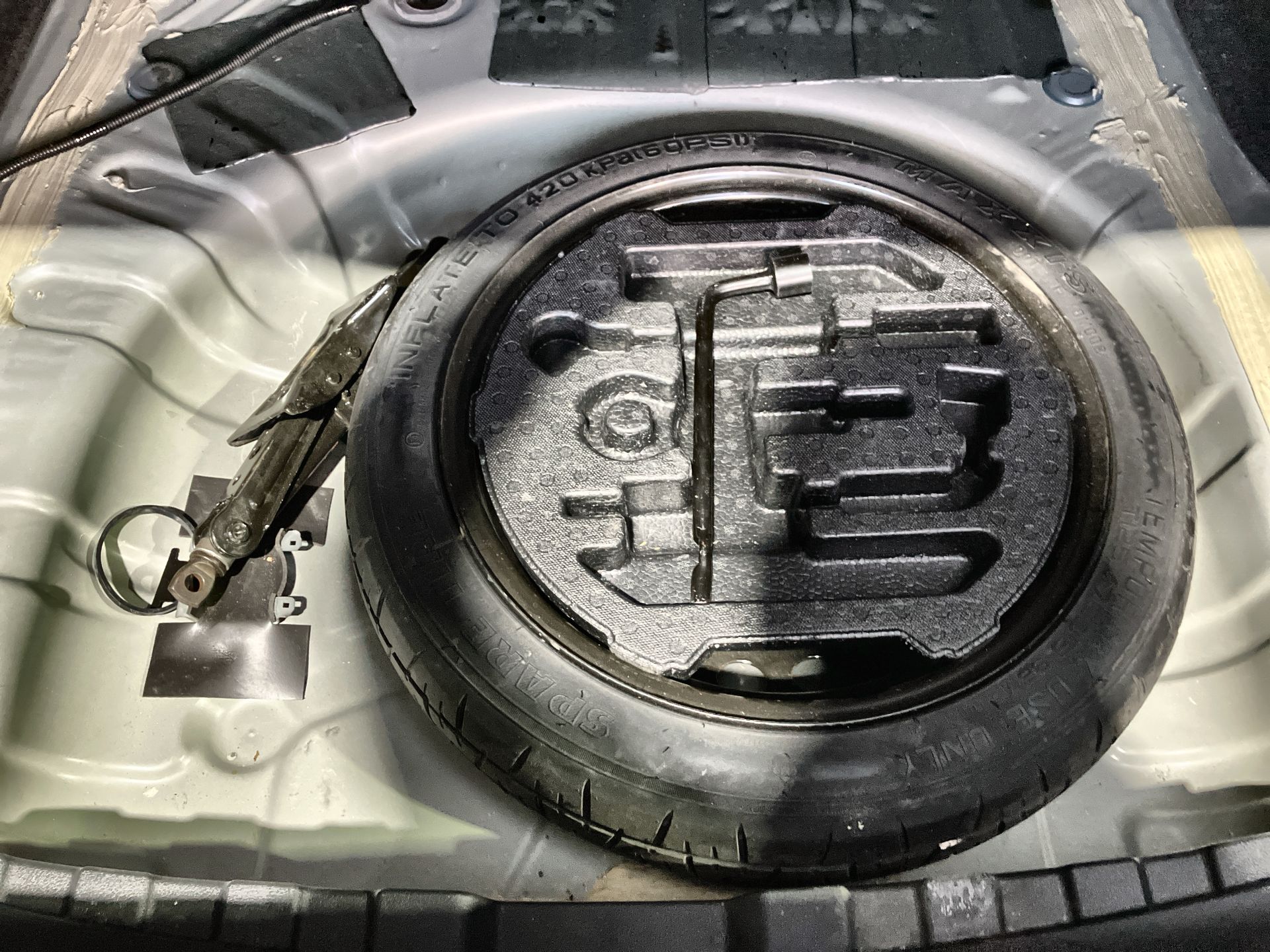 2024 Nissan SENTRA PLATINUM BITONO CVT 24