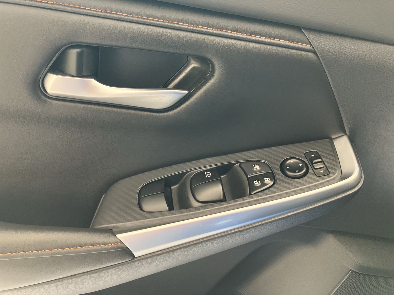 2021 Nissan SENTRA SR BITONO CVT 21