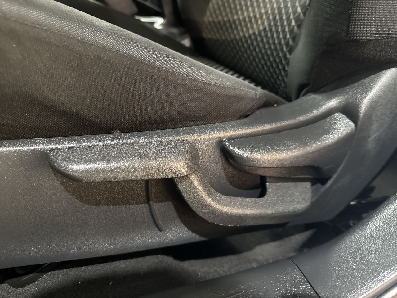 2021 Nissan VERSA SENSE CVT 21