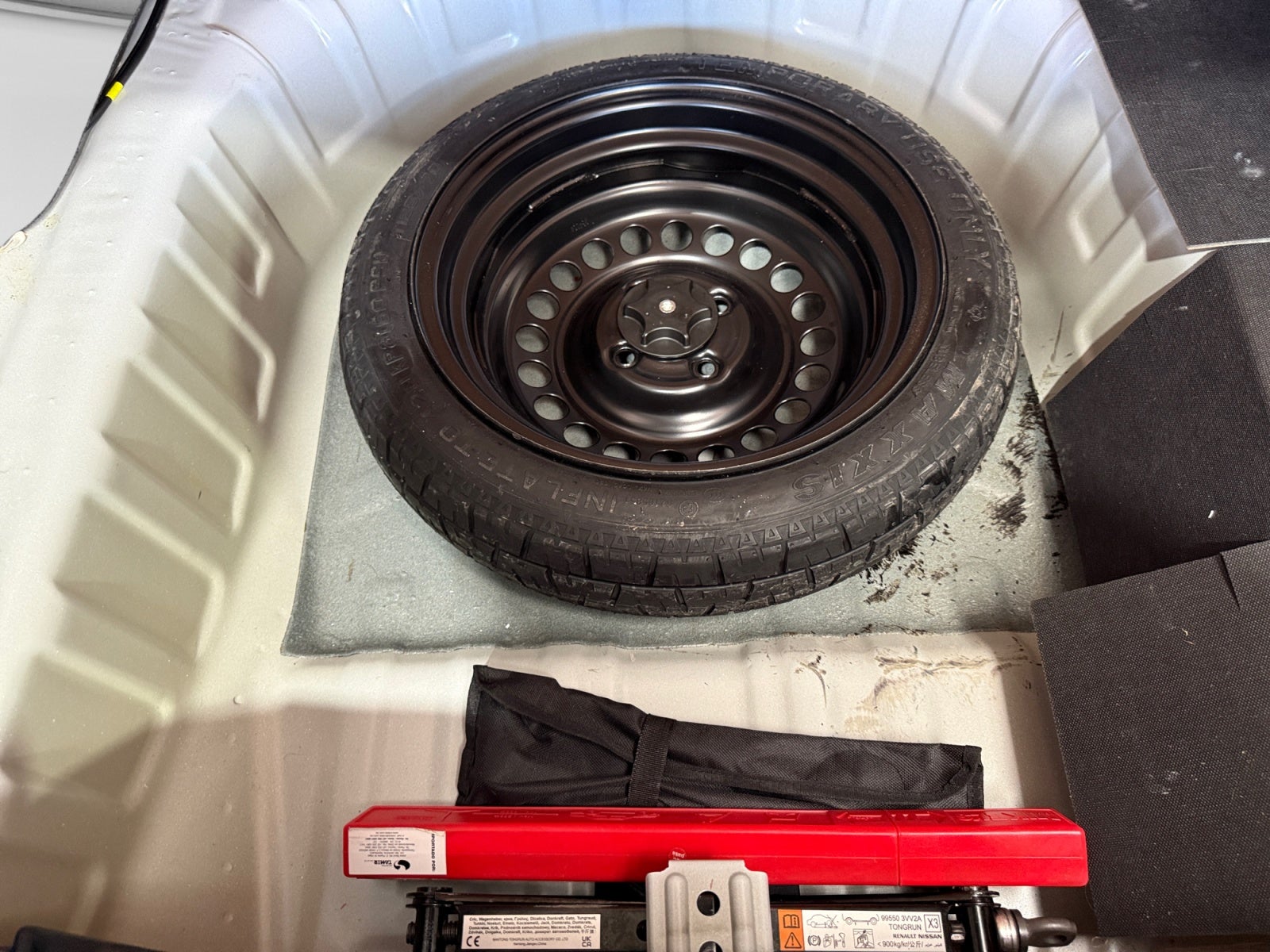 2023 Nissan VERSA ADVANCE CVT 23