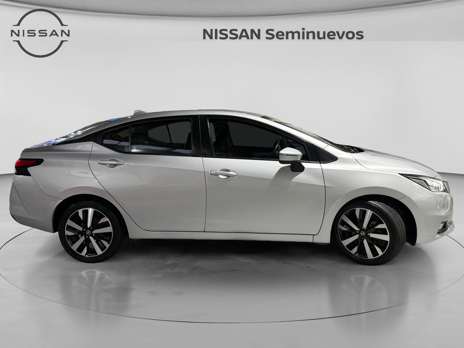 2022 Nissan VERSA EXCLUSIVE CVT 22