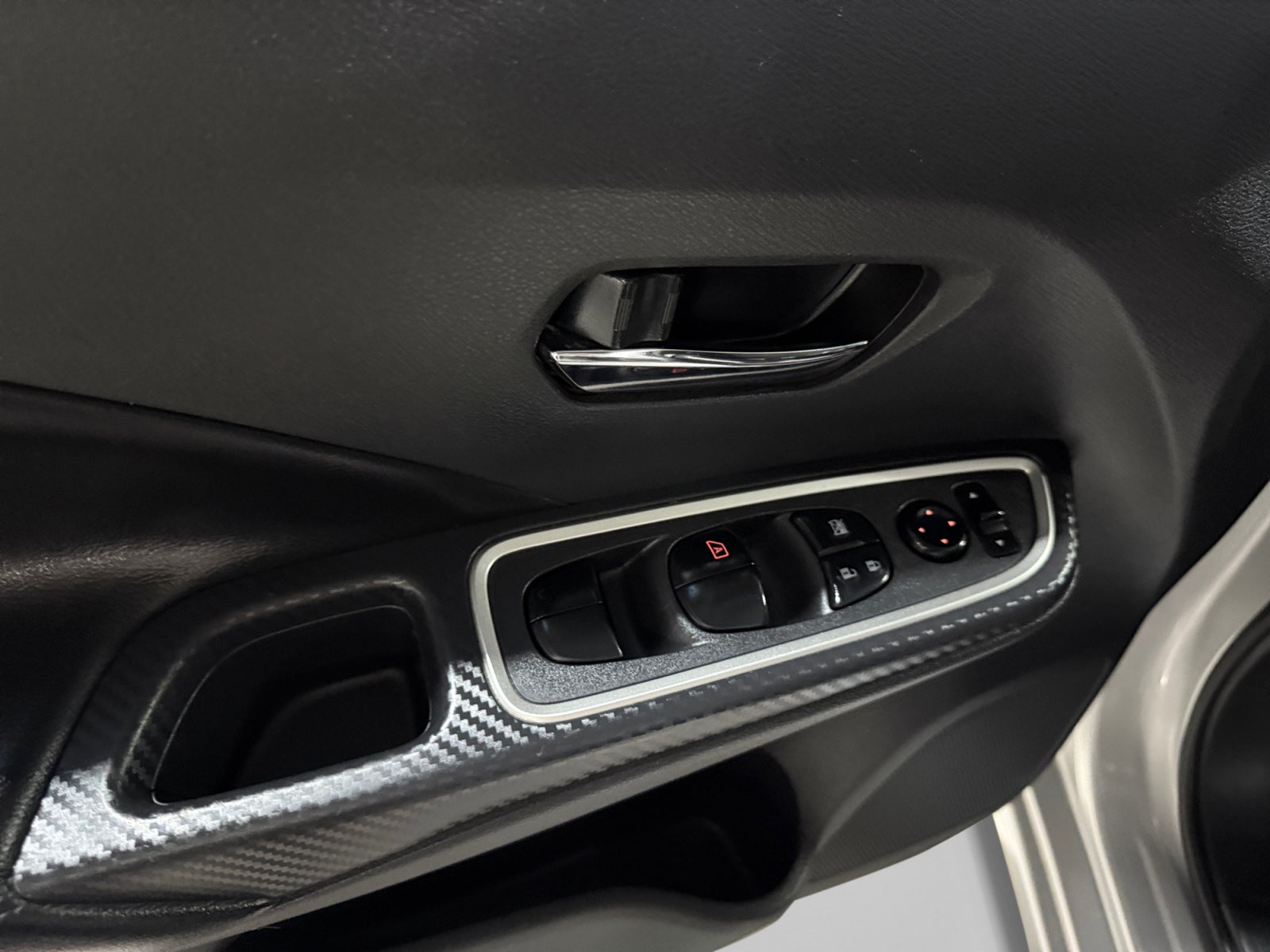 2022 Nissan VERSA EXCLUSIVE CVT 22