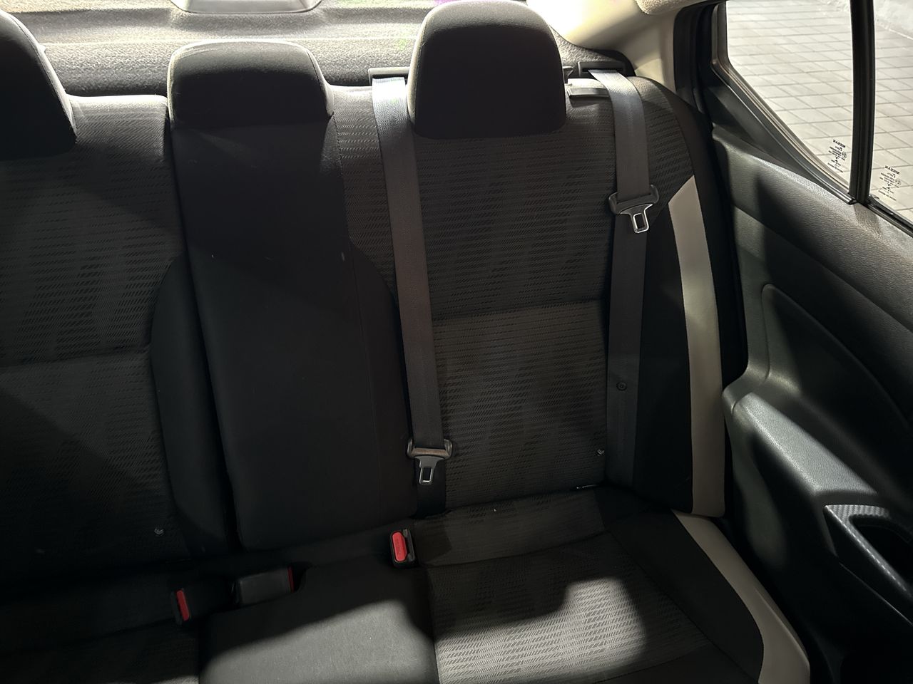 2021 Nissan VERSA ADVANCE MT 21