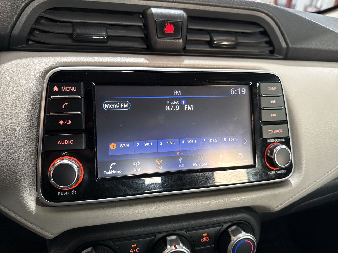 2021 Nissan VERSA ADVANCE MT 21