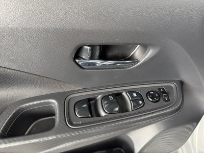 2022 Nissan VERSA ADVANCE MT 22