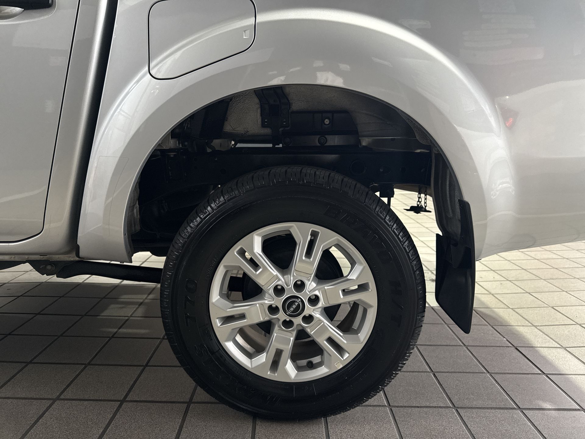 2025 Nissan FRONTIER XE TM 25