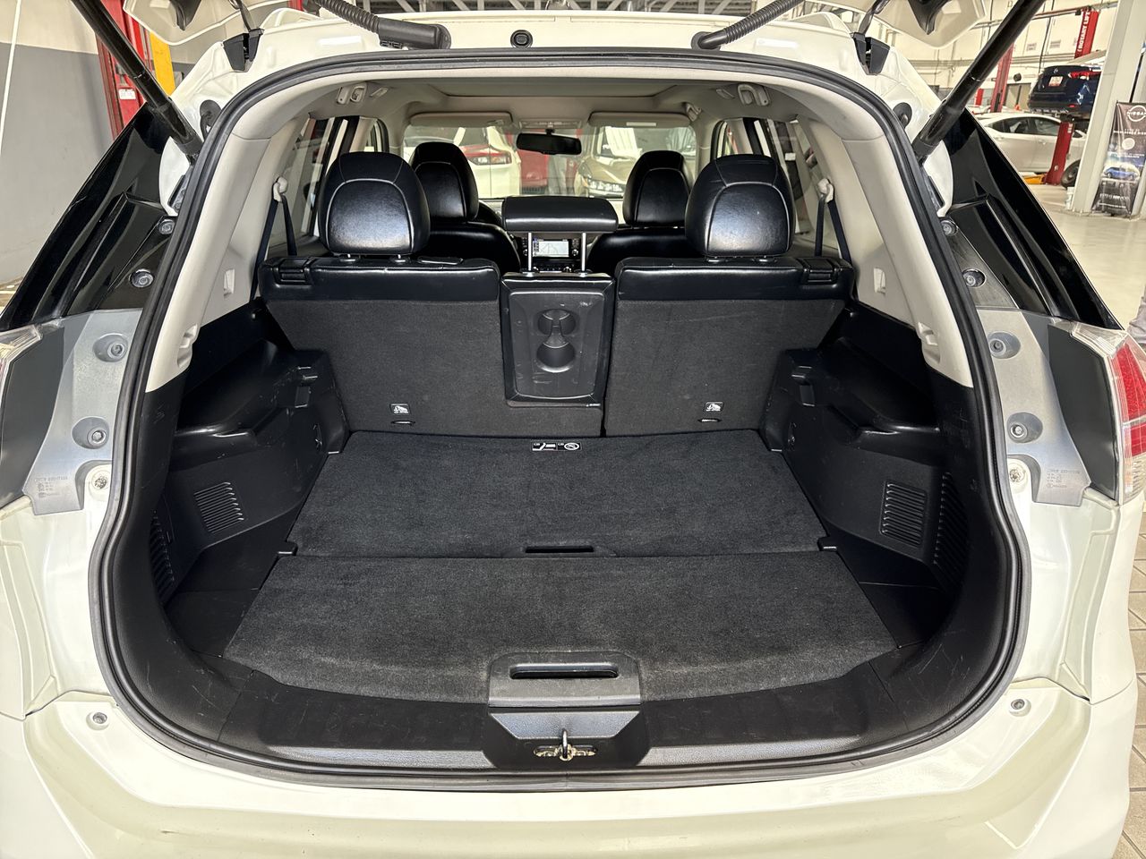 2017 Nissan X-TRAIL EXCLUSIVE 2 ROW