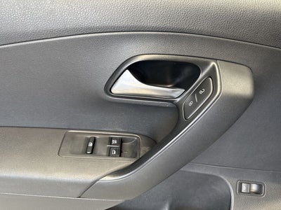 2019 Volkswagen VENTO STARTLINE STD.