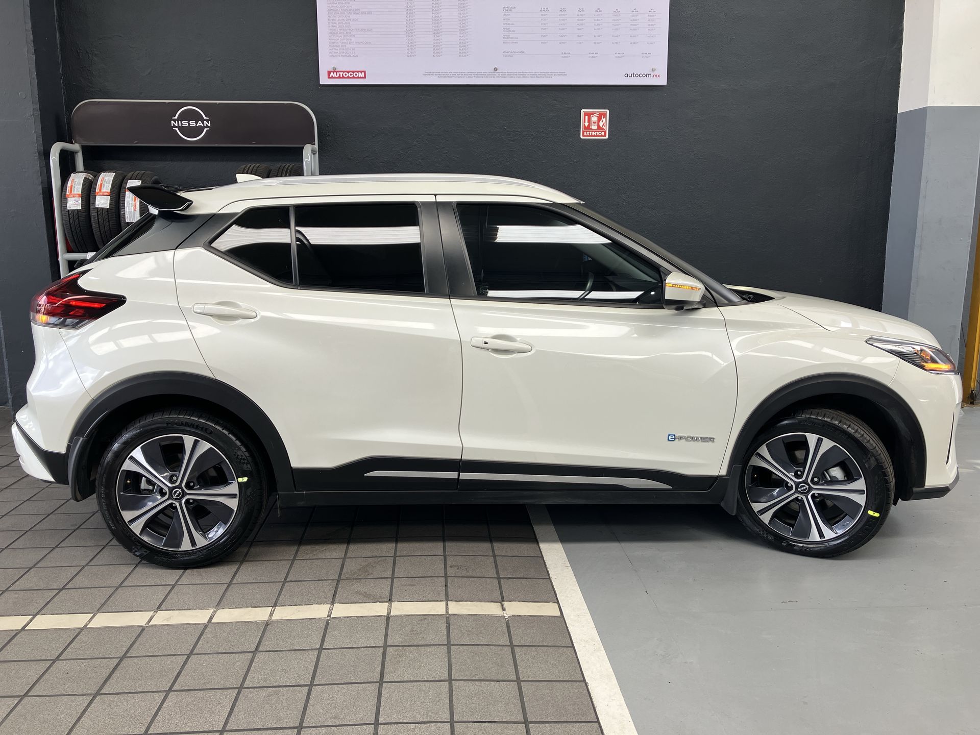 2024 Nissan KICKS E-POWER PLATINUM E-POWER 24