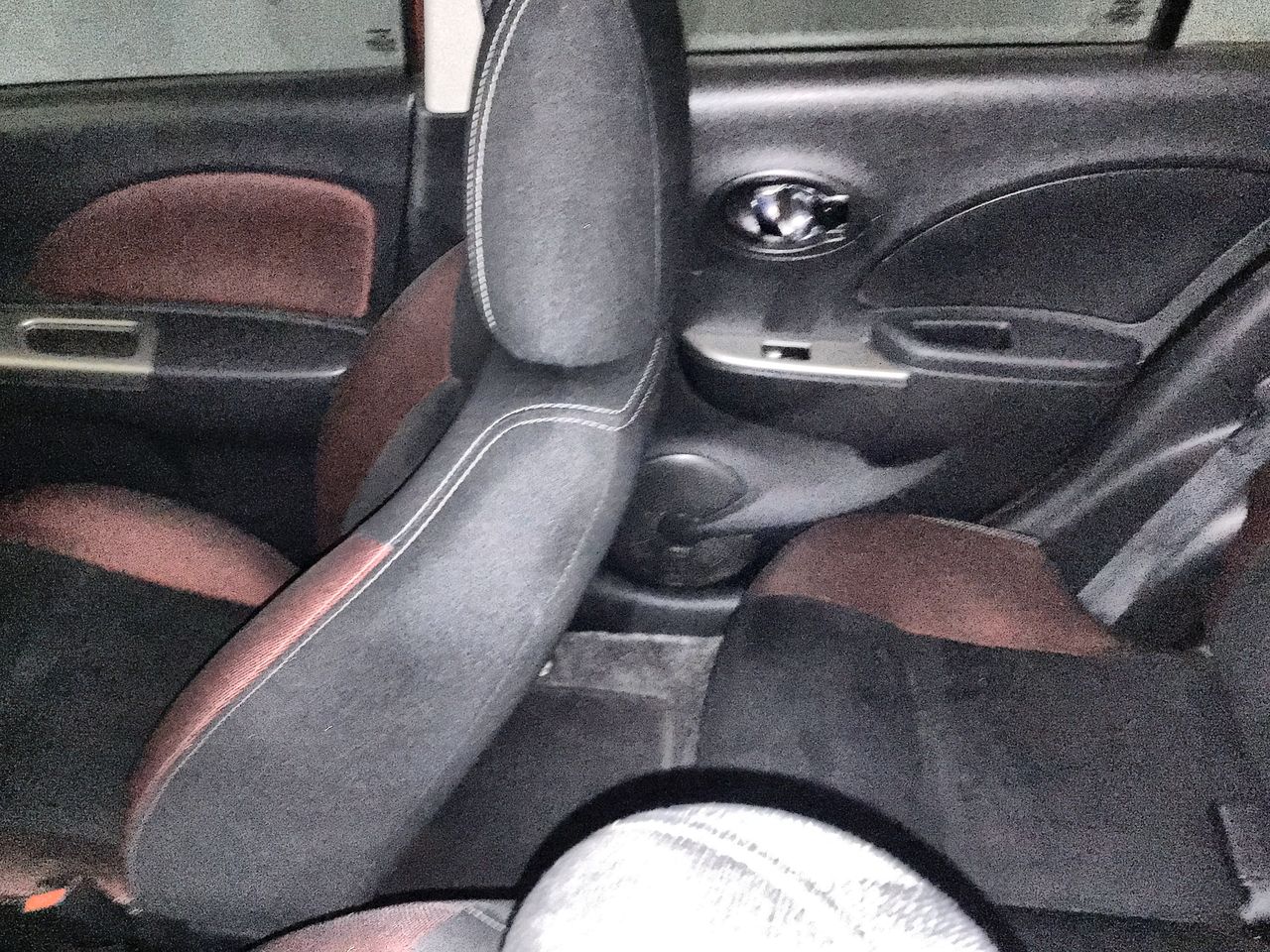 2020 Nissan MARCH EXCLUSIVE TA BI-TONO