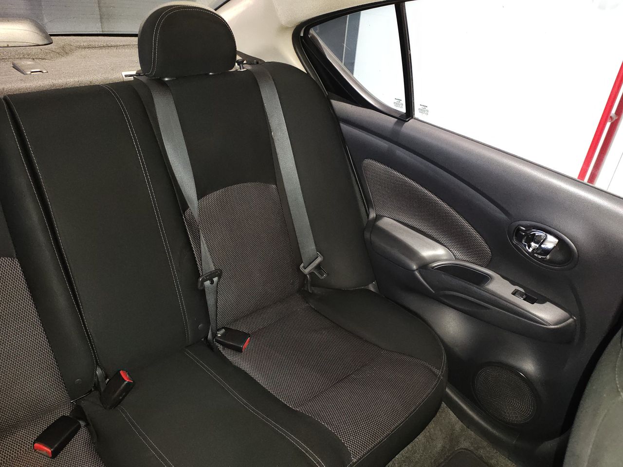 2018 Nissan VERSA ADVANCE MT AC