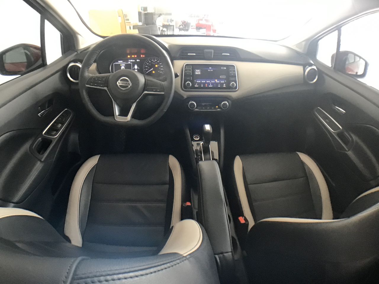 2020 Nissan VERSA PLATINUM CVT
