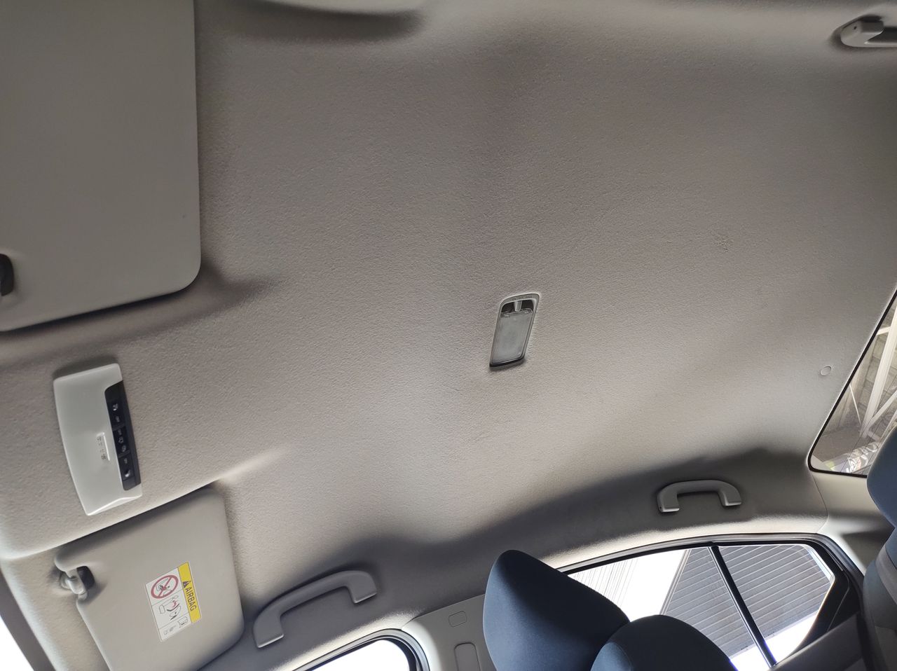 2021 Nissan VERSA SENSE MT 21