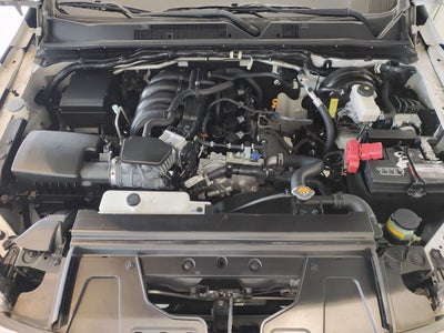2020 Nissan NP300 DOBLE CABINA SE TM AC PAQ SEG 6VEL