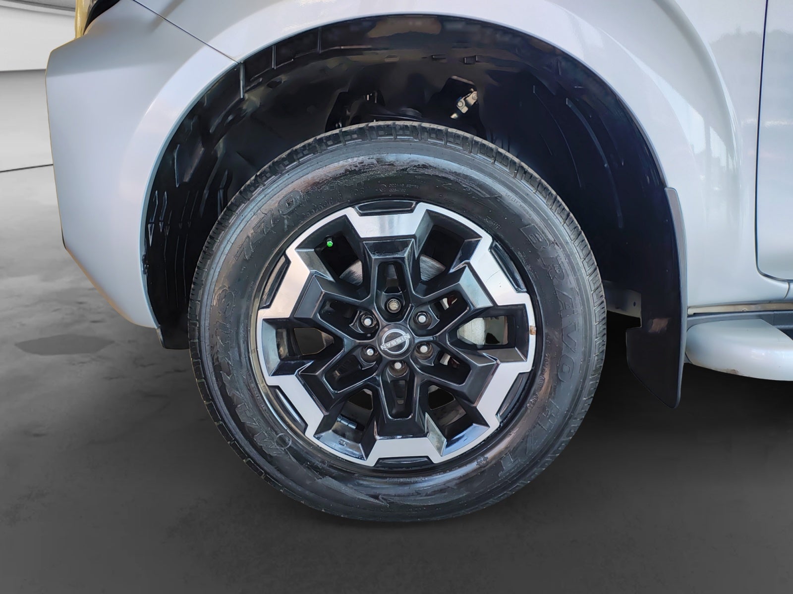 2024 Nissan FRONTIER FRONTIER PLATINUM LE TA 24