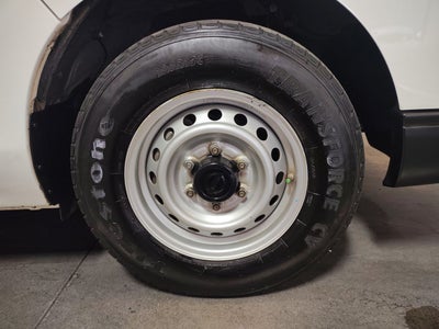 2024 Nissan URVAN URVAN PANEL AMPLIA AA