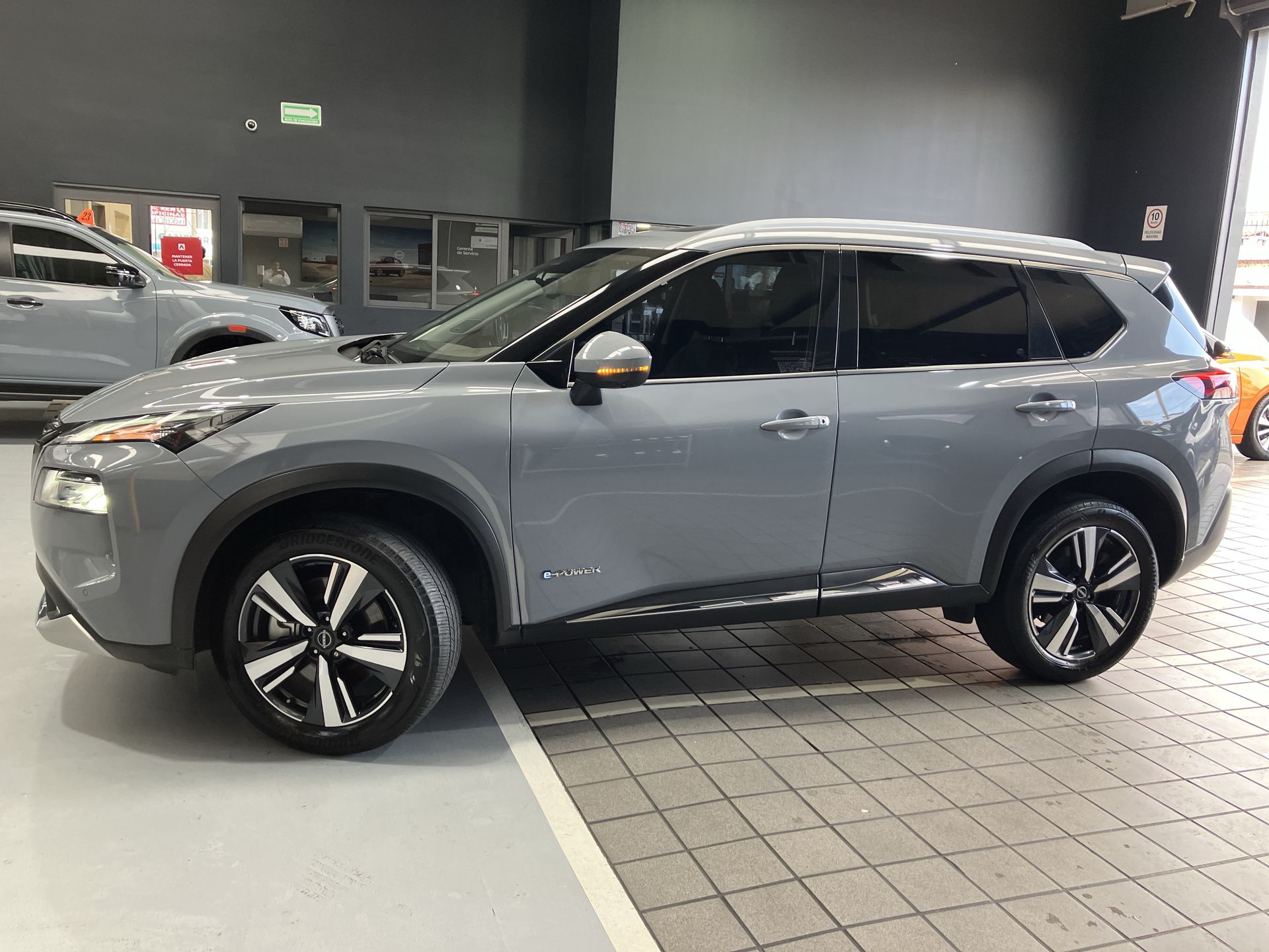 2023 Nissan X-TRAIL PLATINUM E-POWER 2 ROW 23