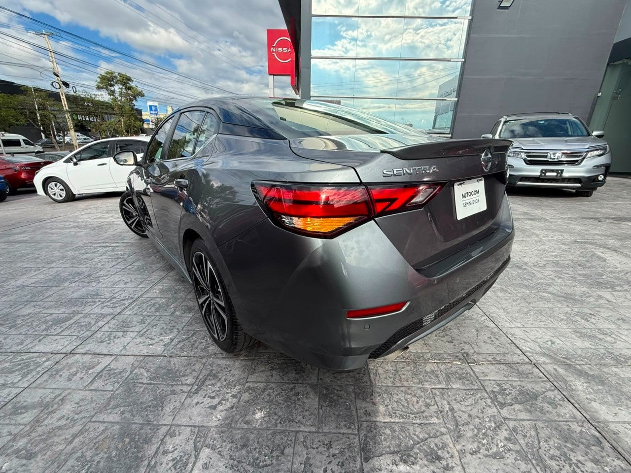 2023 Nissan SENTRA SENTRA SR BITONO CVT