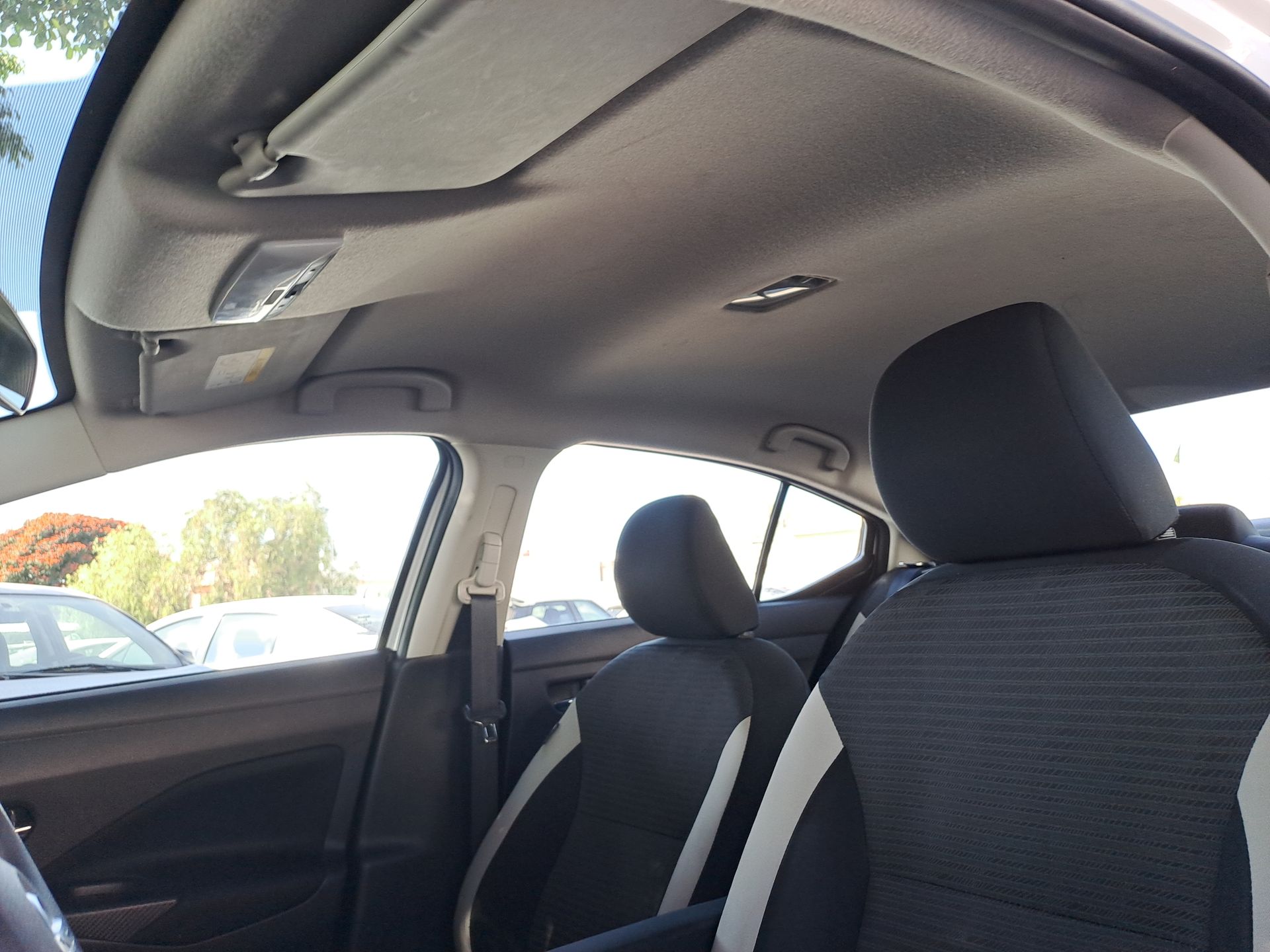 2022 Nissan VERSA ADVANCE CVT 22