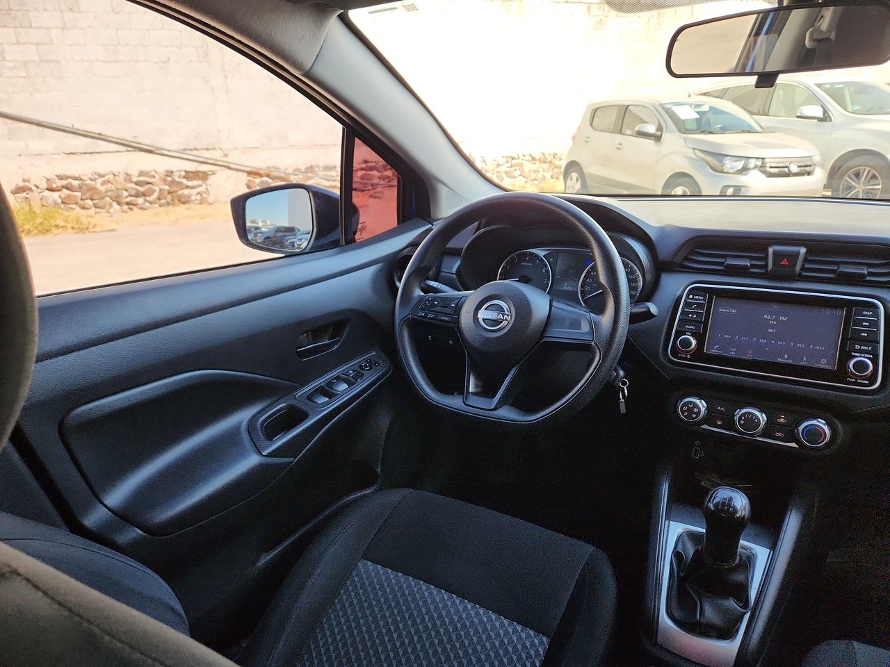 2023 Nissan VERSA SENSE MT 23