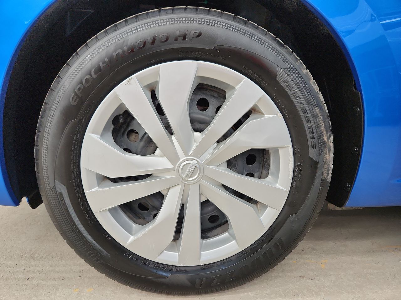 2023 Nissan VERSA SENSE MT 23