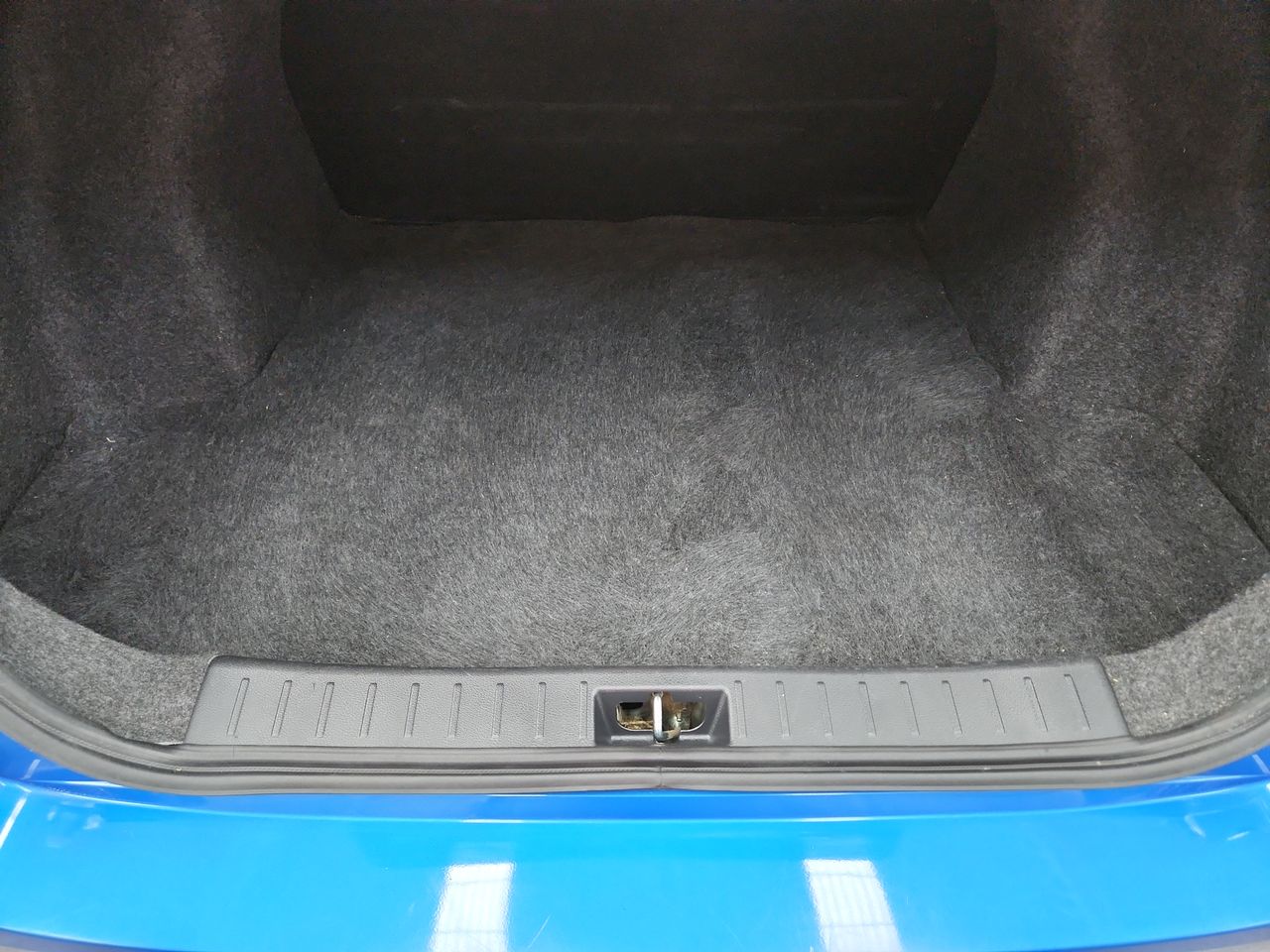 2023 Nissan VERSA SENSE MT 23