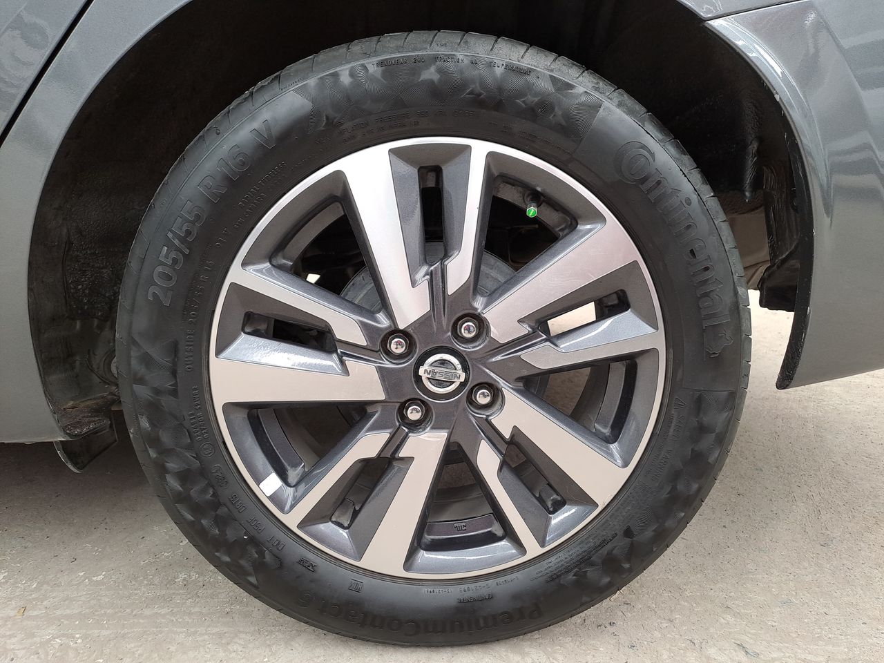 2021 Nissan VERSA ADVANCE CVT 21