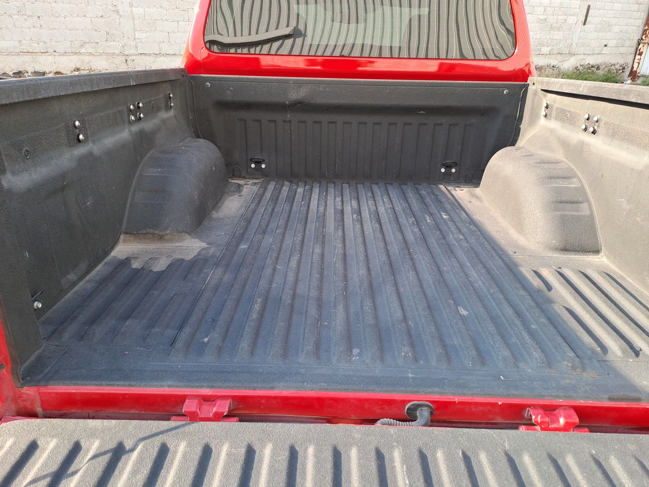 2021 Nissan FRONTIER PLATINUM LE TA 23