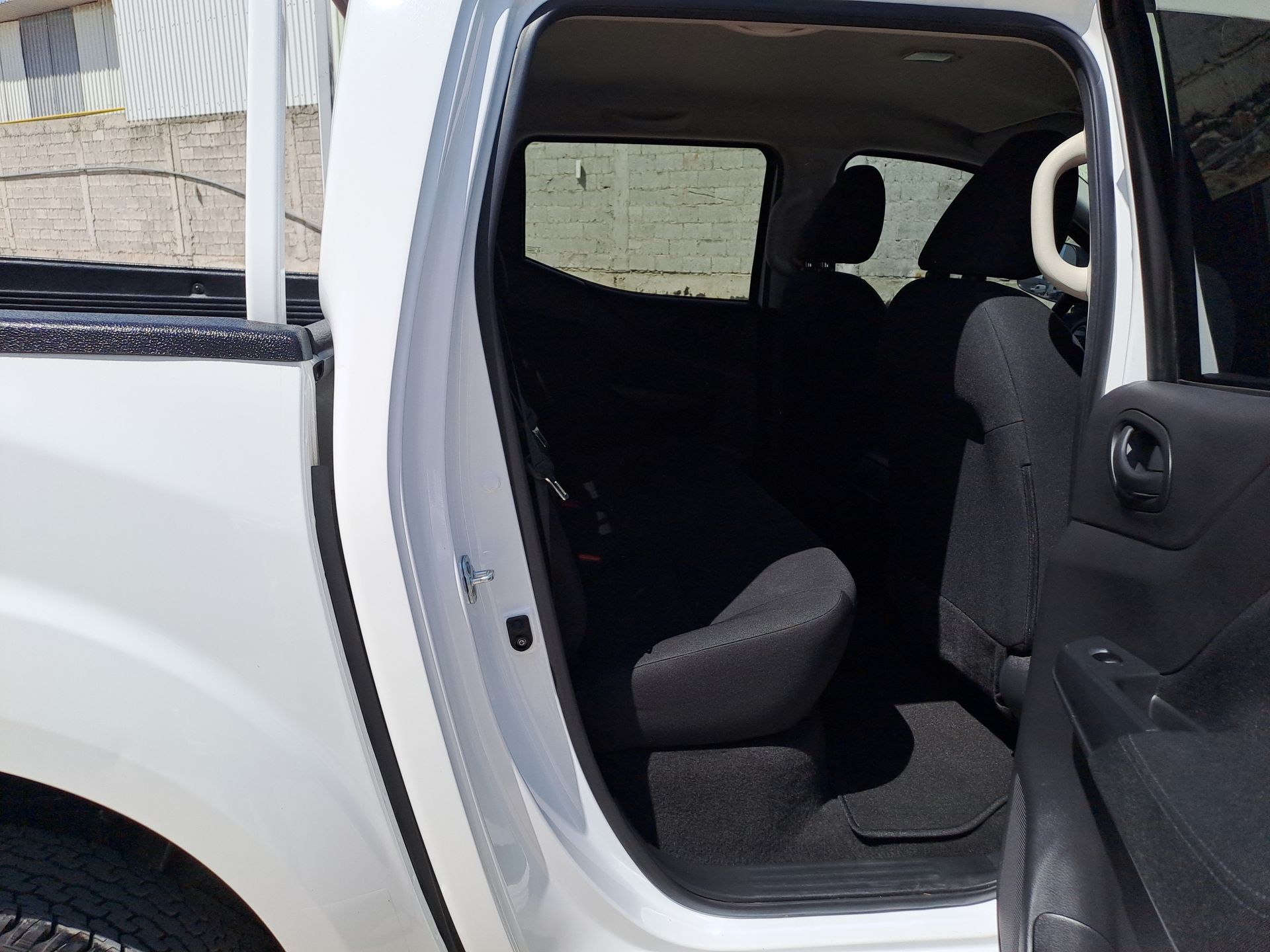 2024 Nissan FRONTIER FRONTIER SE TM 24