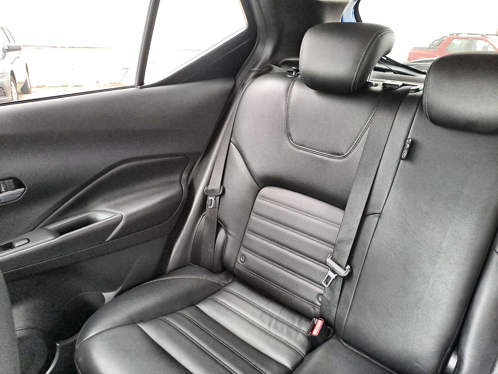 2023 Nissan KICKS PLATINUM 1.6 LTS CVT 23