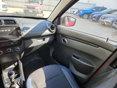 2023 RENAULT KWID ICONIC