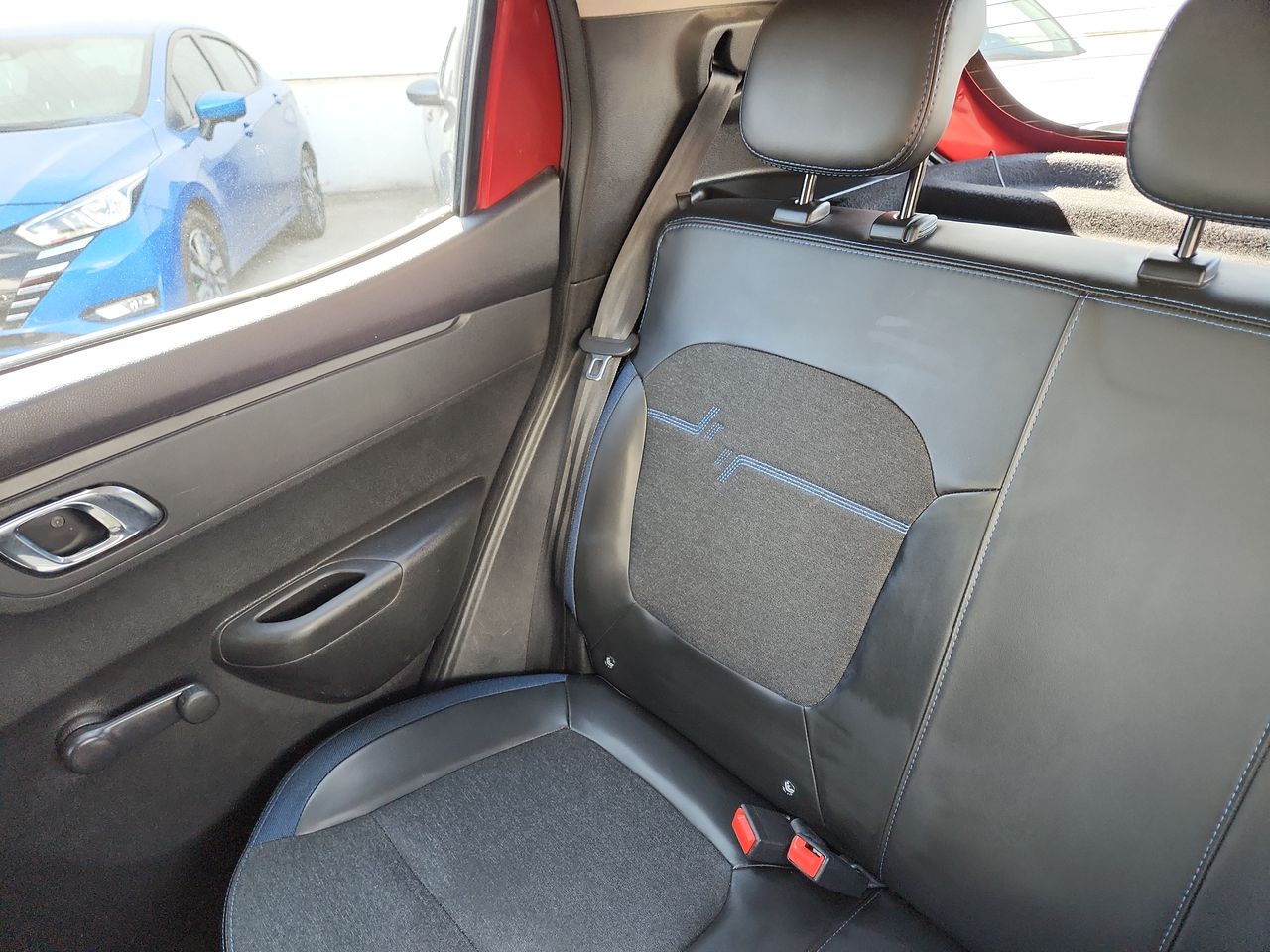 2023 RENAULT KWID ICONIC