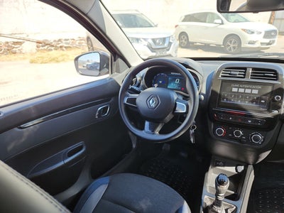 2023 RENAULT KWID ICONIC