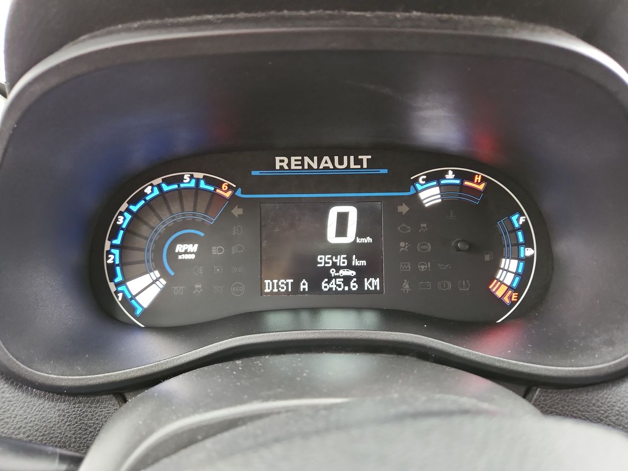 2023 RENAULT KWID ICONIC