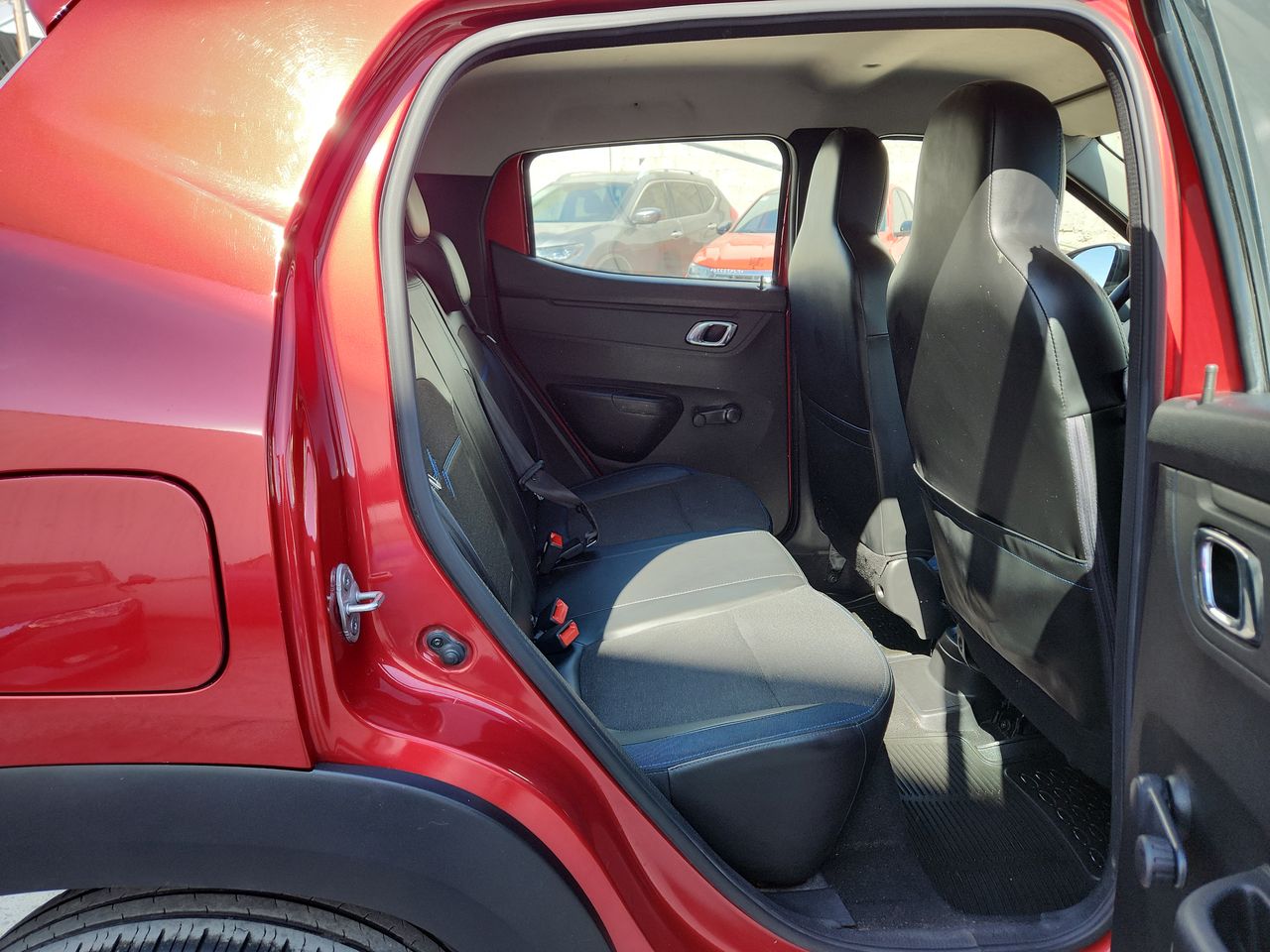 2023 RENAULT KWID ICONIC