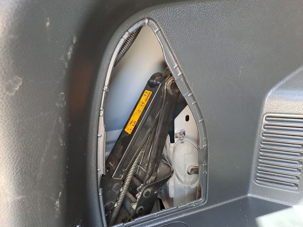 2019 Nissan X-TRAIL SENSE 2 ROW