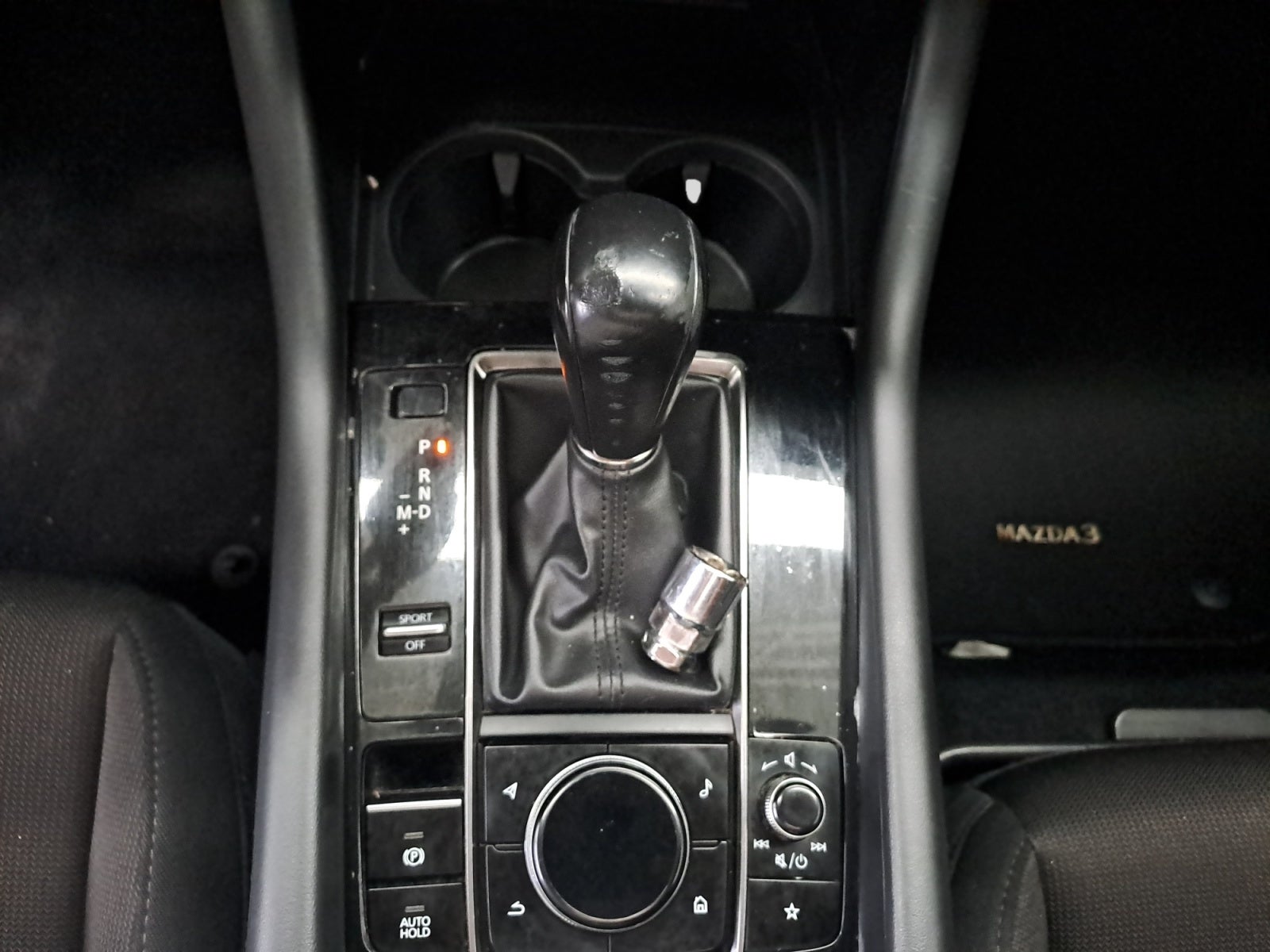 2020 Mazda MAZDA3 I SPORT T/A SEDAN
