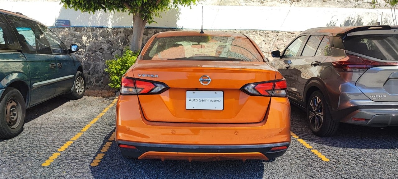 2022 Nissan VERSA ADVANCE CVT 22