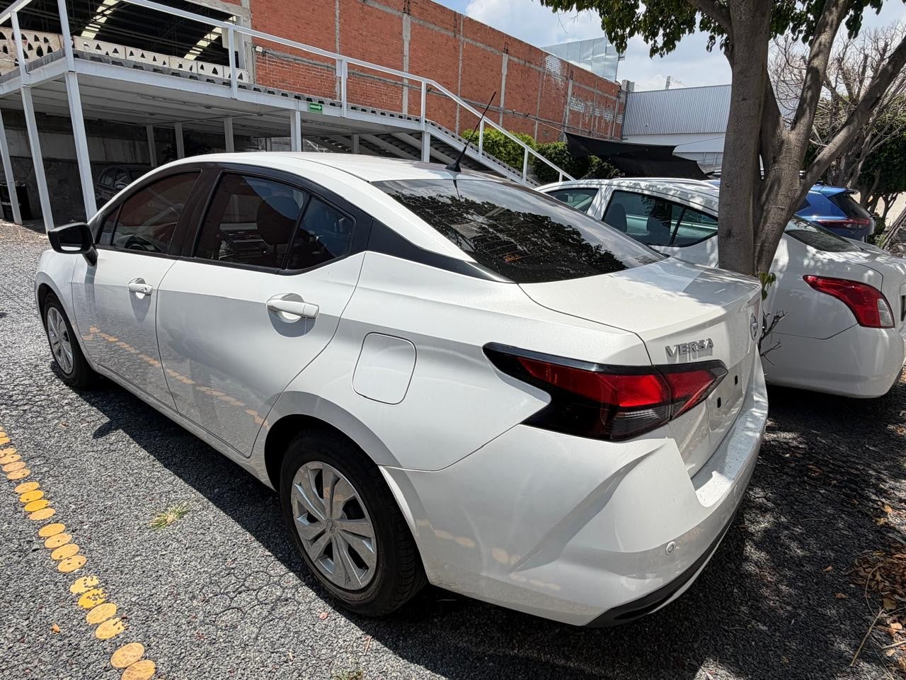 2020 Nissan VERSA SENSE CVT