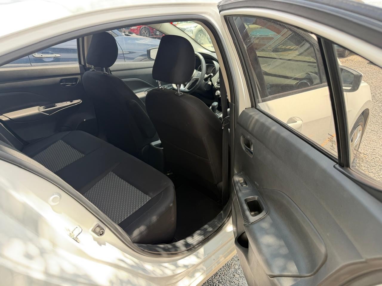 2020 Nissan VERSA SENSE CVT