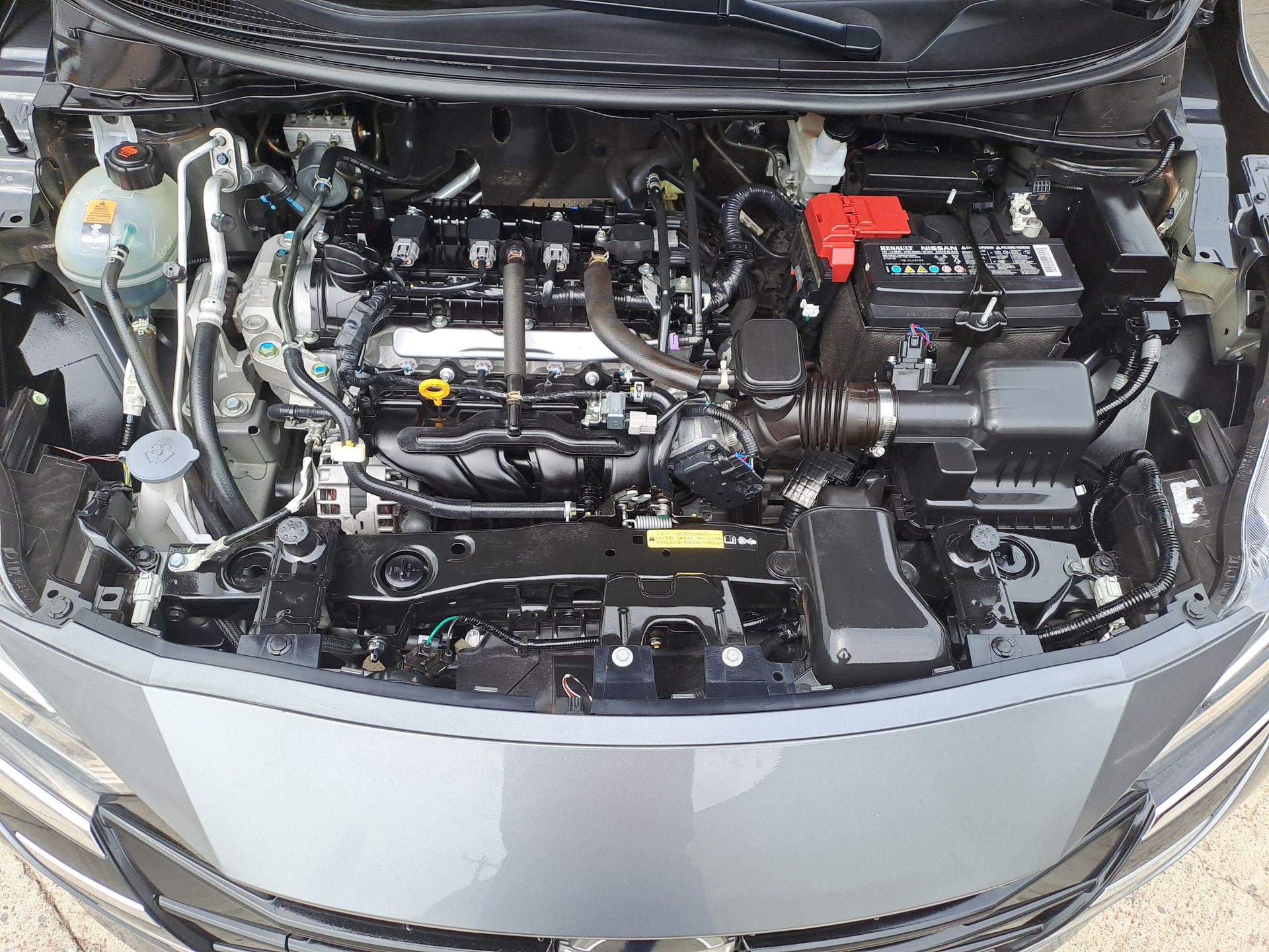 2025 Nissan VERSA ADVANCE MT 25