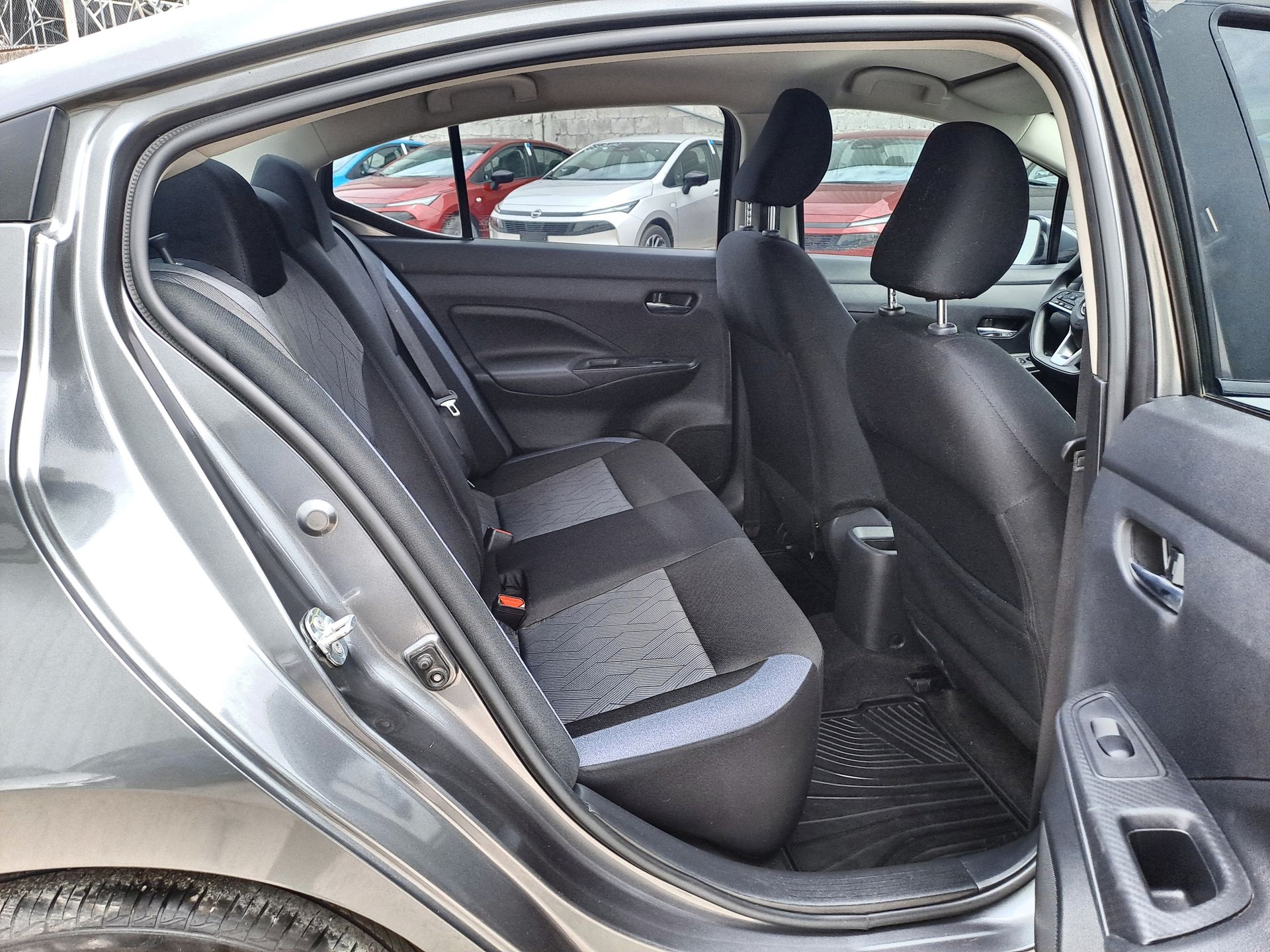 2025 Nissan VERSA ADVANCE MT 25