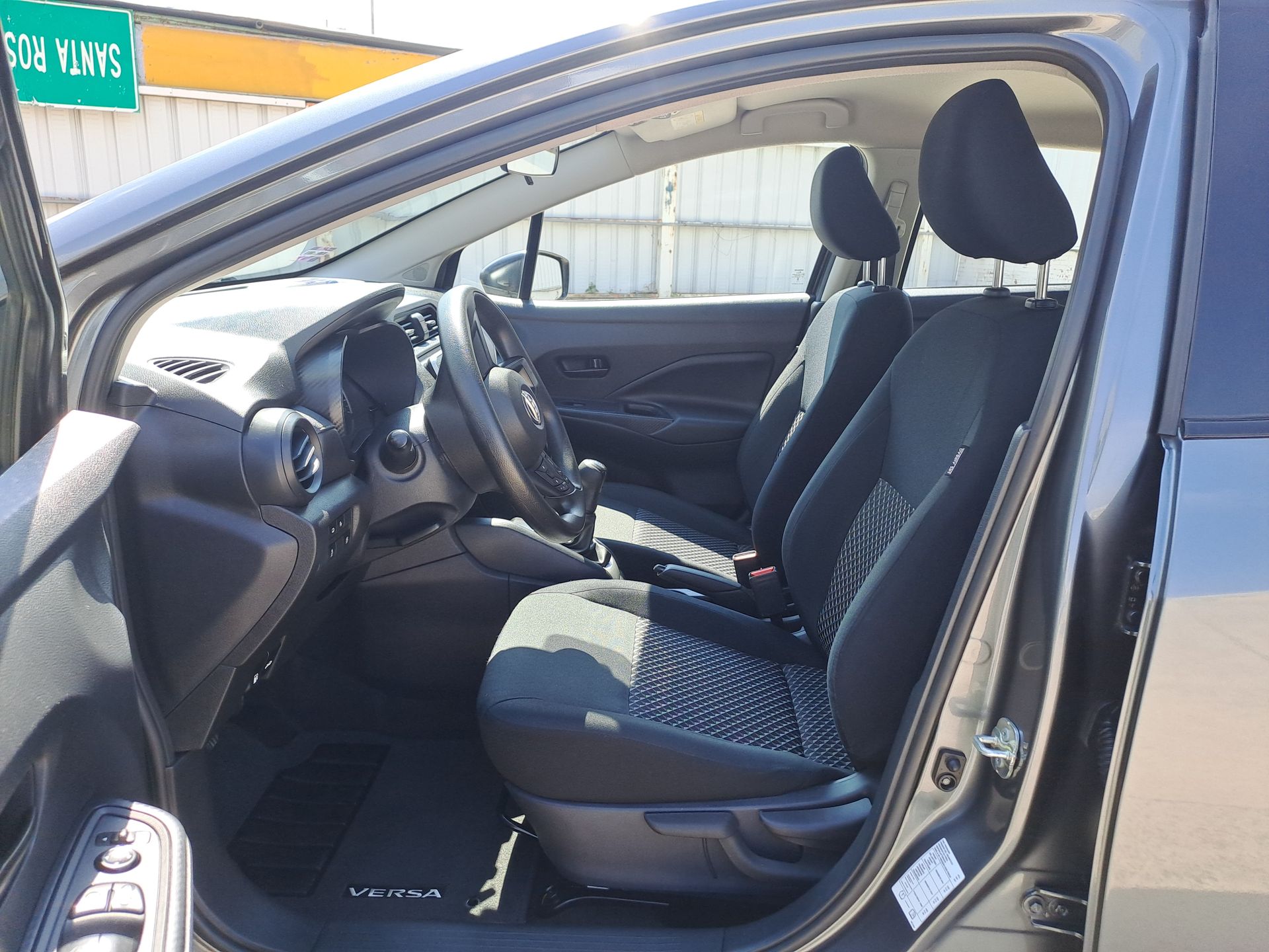 2024 Nissan VERSA SENSE MT 24