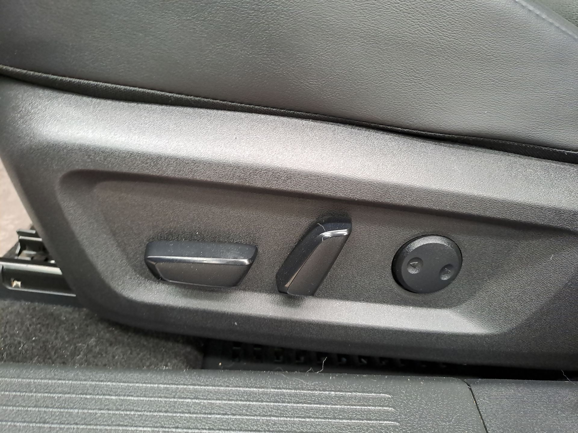2023 Nissan X-TRAIL PLATINUM 2 ROW 23