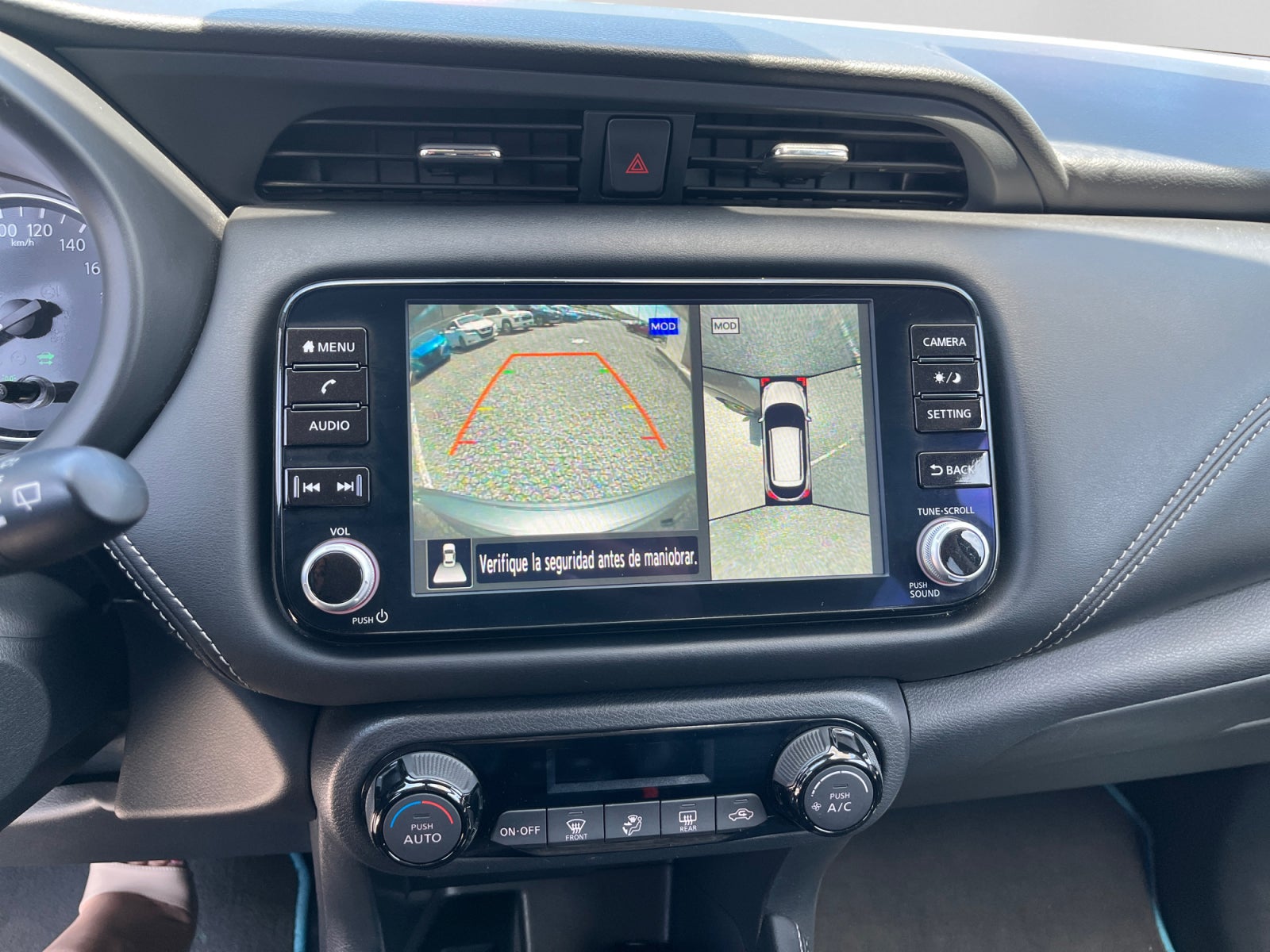 2024 Nissan KICKS PLATINUM E-POWER 24