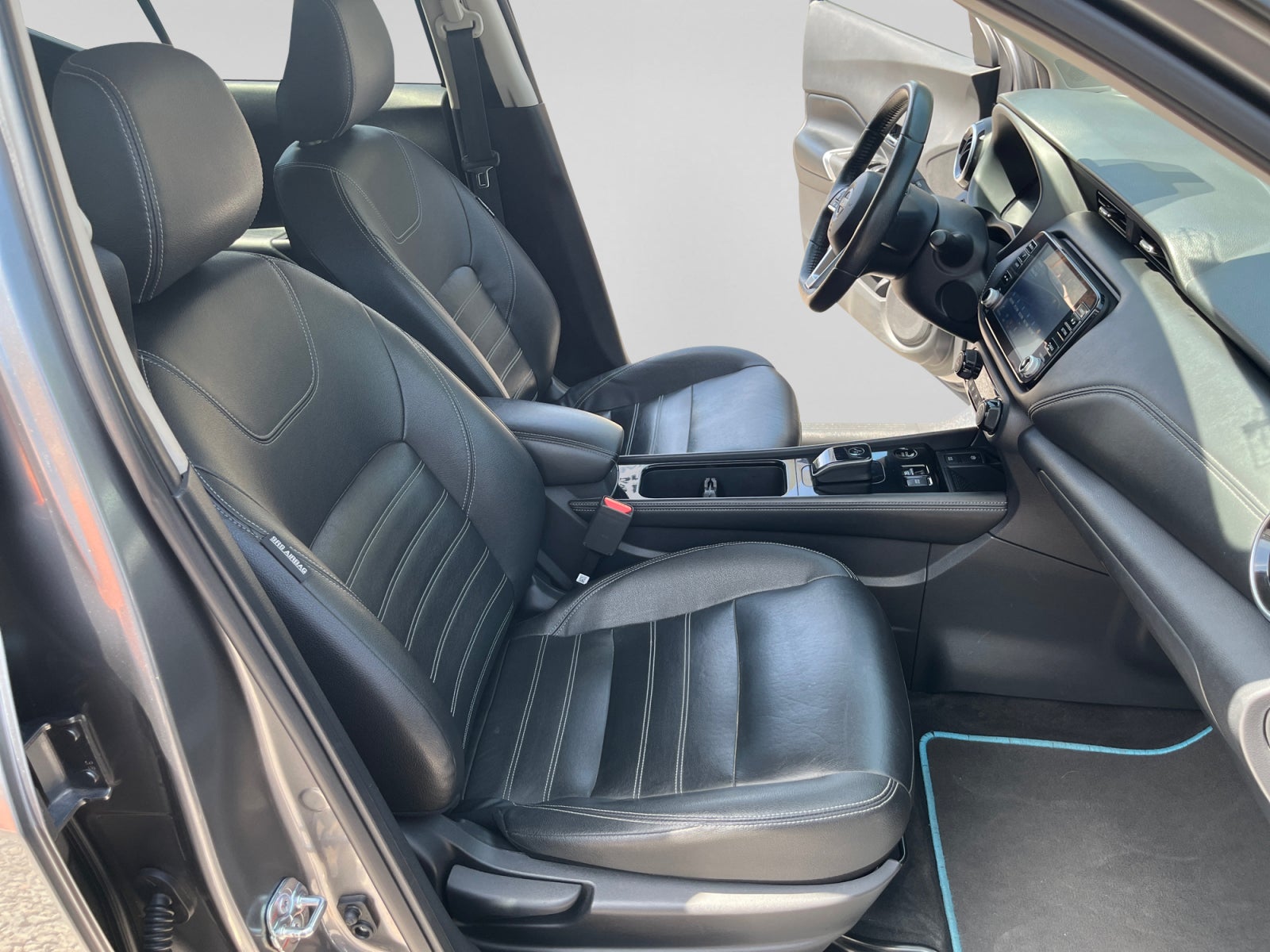 2024 Nissan KICKS PLATINUM E-POWER 24
