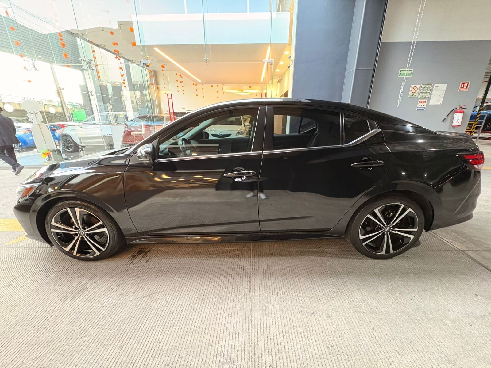 2021 Nissan SENTRA SR TM 21